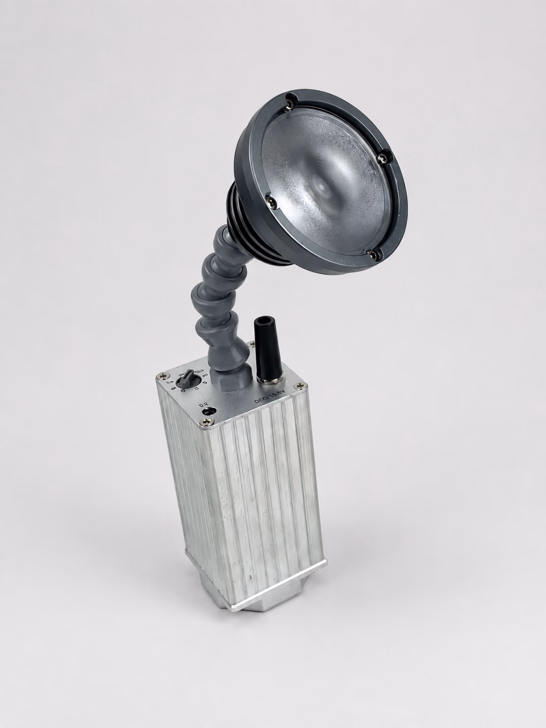 LumiUp Mini S1 LU-MNS1 10W battery pinspot with flexible head and silver aluminum body
